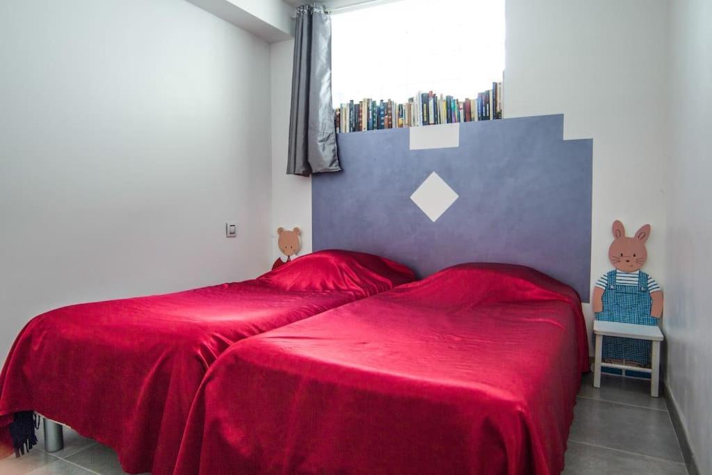 Appartement Avec Jardin Interieur 4 Pers Centre Ville Nemours Exterior foto